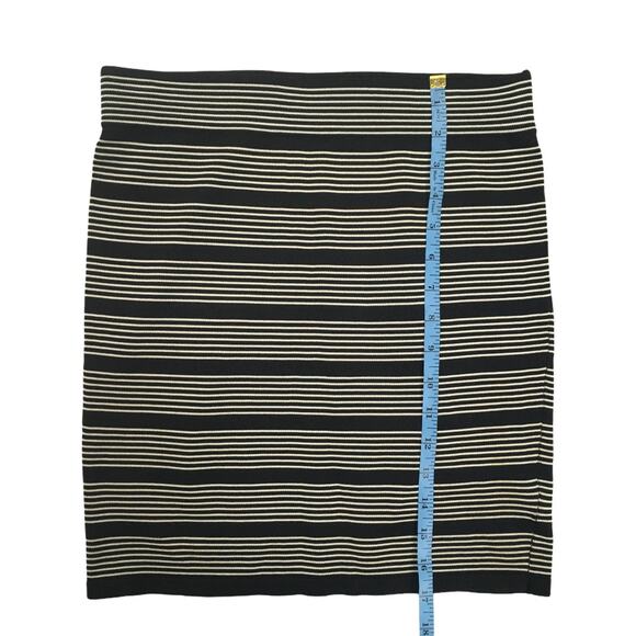 Forever 21 Skirt Black Cream Striped Knit Mini Bodycon Juniors M Career Work - Picture 4 of 7
